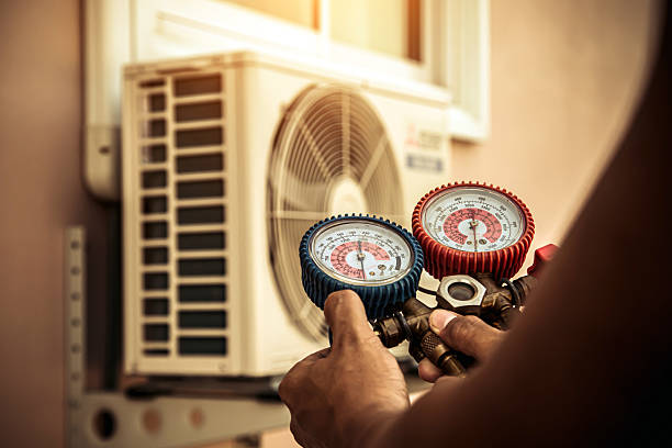Professional Hvac technician working in Milton, WI